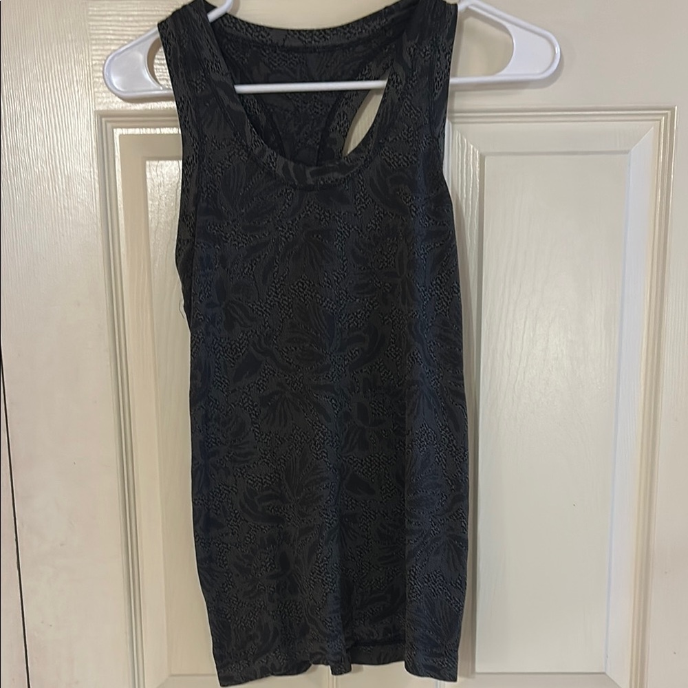 Athleta athletic tank size small